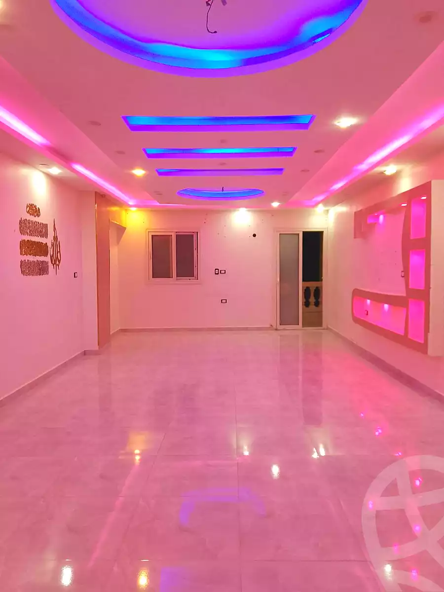 https://aqarmap.com.eg/ar/listing/6898576-for-rent-cairo-ain-shams-jsr-lswys