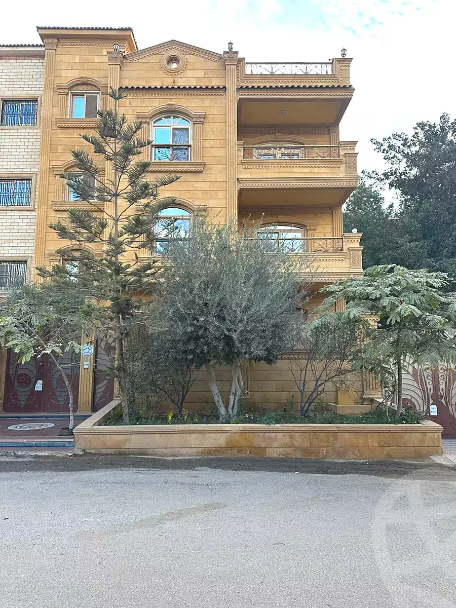 https://aqarmap.com.eg/en/listing/6898774-for-rent-cairo-6th-of-october-el-ahyaa-neighborhood-1st-al-maahad