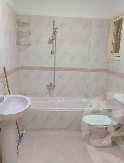 https://aqarmap.com.eg/ar/listing/6898788-for-rent-alexandria-el-mandara-nabawy-al-mohandes-st
