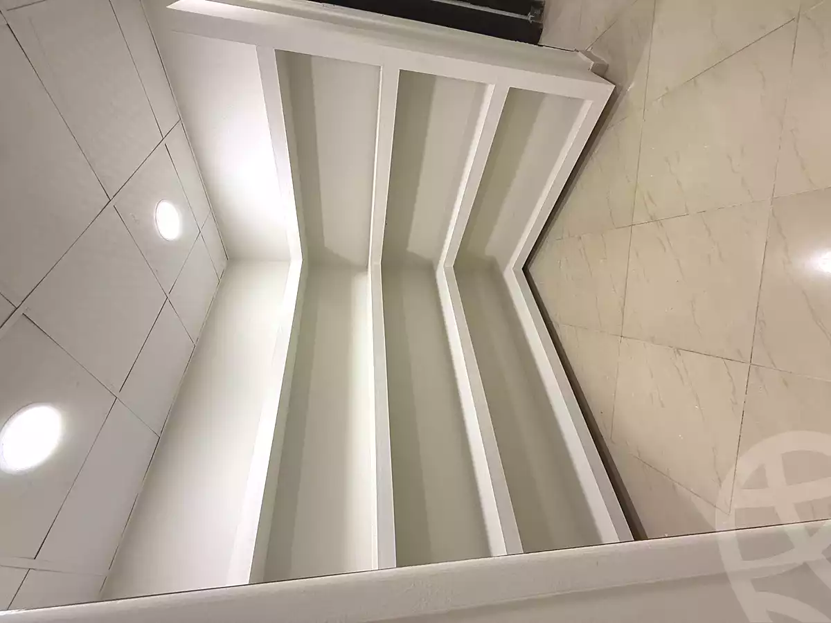 https://aqarmap.com.eg/ar/listing/6898882-for-rent-cairo-6th-of-october-lhsry