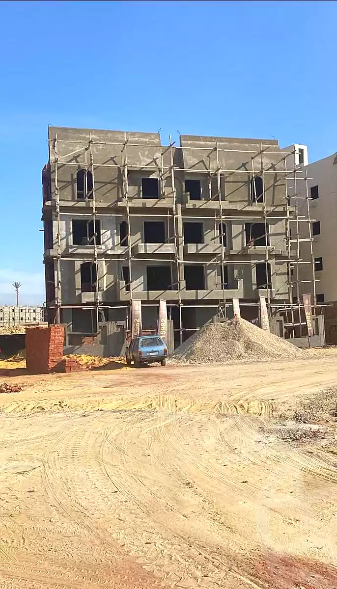 https://aqarmap.com.eg/en/listing/6899247-for-sale-cairo-new-cairo-bait-el-watan-first-neighborhood
