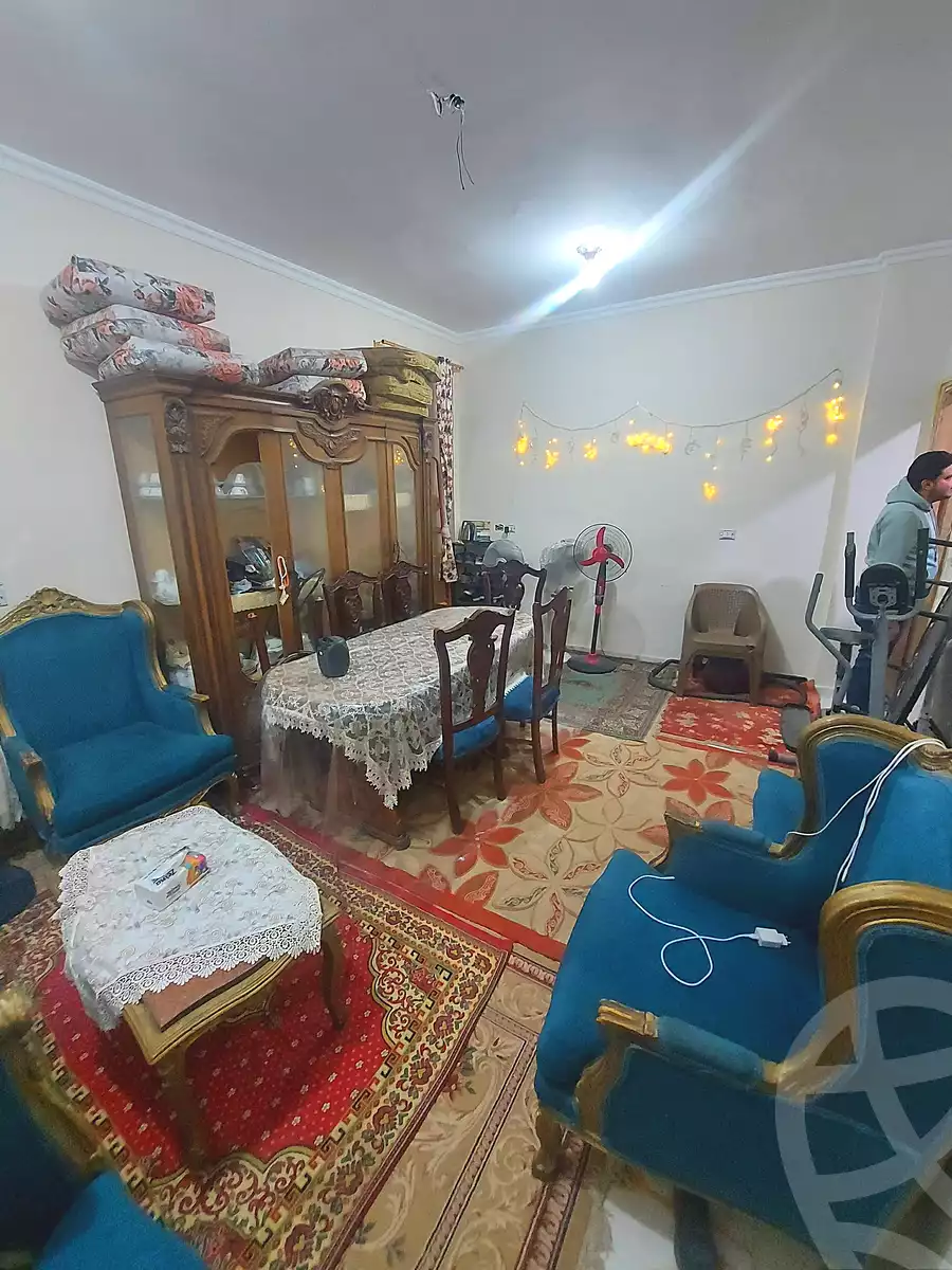 https://aqarmap.com.eg/en/listing/6899925-for-sale-cairo-helwan-el-shareaa-el-sharby-st