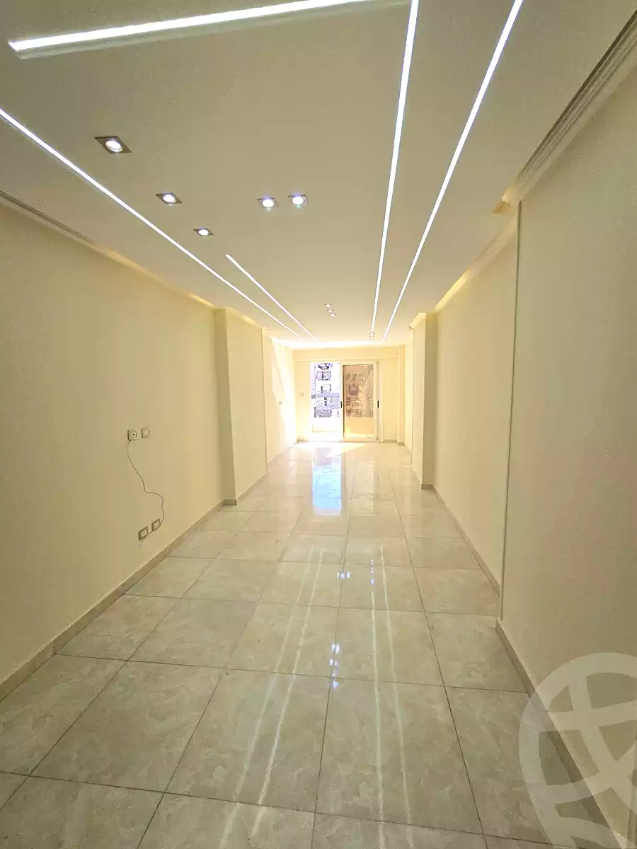 https://aqarmap.com.eg/ar/listing/6900362-for-sale-alexandria-sydy-bshr-sydy-bshr-bhry-shr-mhmwd-l-yswy