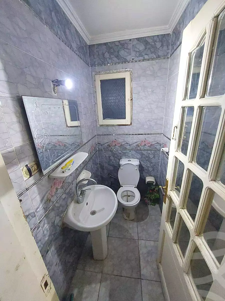 https://aqarmap.com.eg/en/listing/6900741-for-sale-alexandria-sydy-bshr-sydy-bshr-bhry-amr-el-nogomy-st