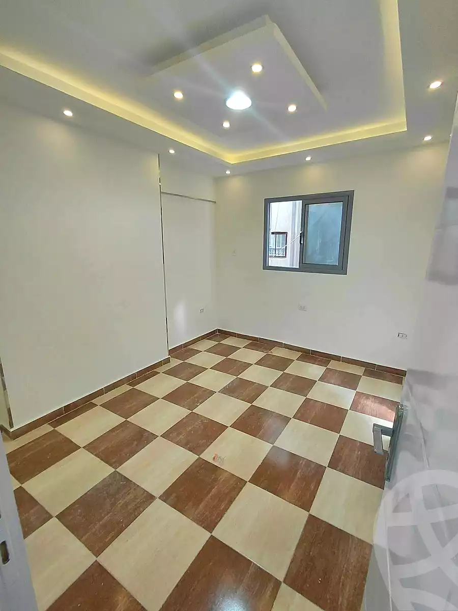 https://aqarmap.com.eg/ar/listing/6900748-for-sale-alexandria-el-asafra-salman-el-farsi-st