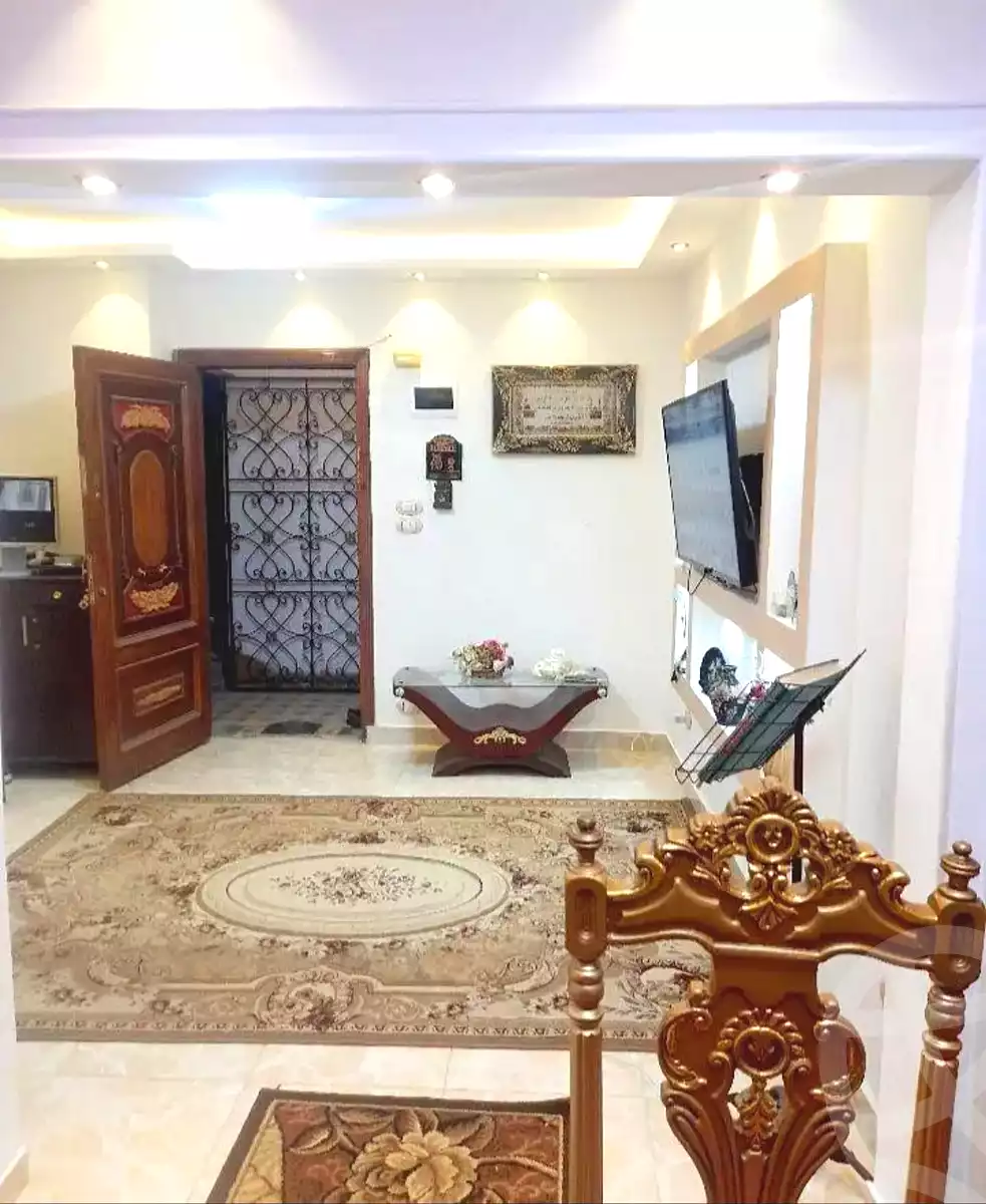 https://aqarmap.com.eg/ar/listing/6900953-for-sale-alexandria-sydy-bshr-sydy-bshr-bhry-shr-mhmd-njyb