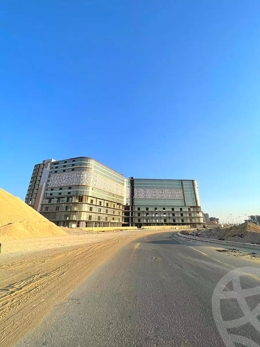 https://aqarmap.com.eg/ar/listing/6899952-for-sale-cairo-new-administrative-capital-r4-pyramids-city-plaza-pyramids
