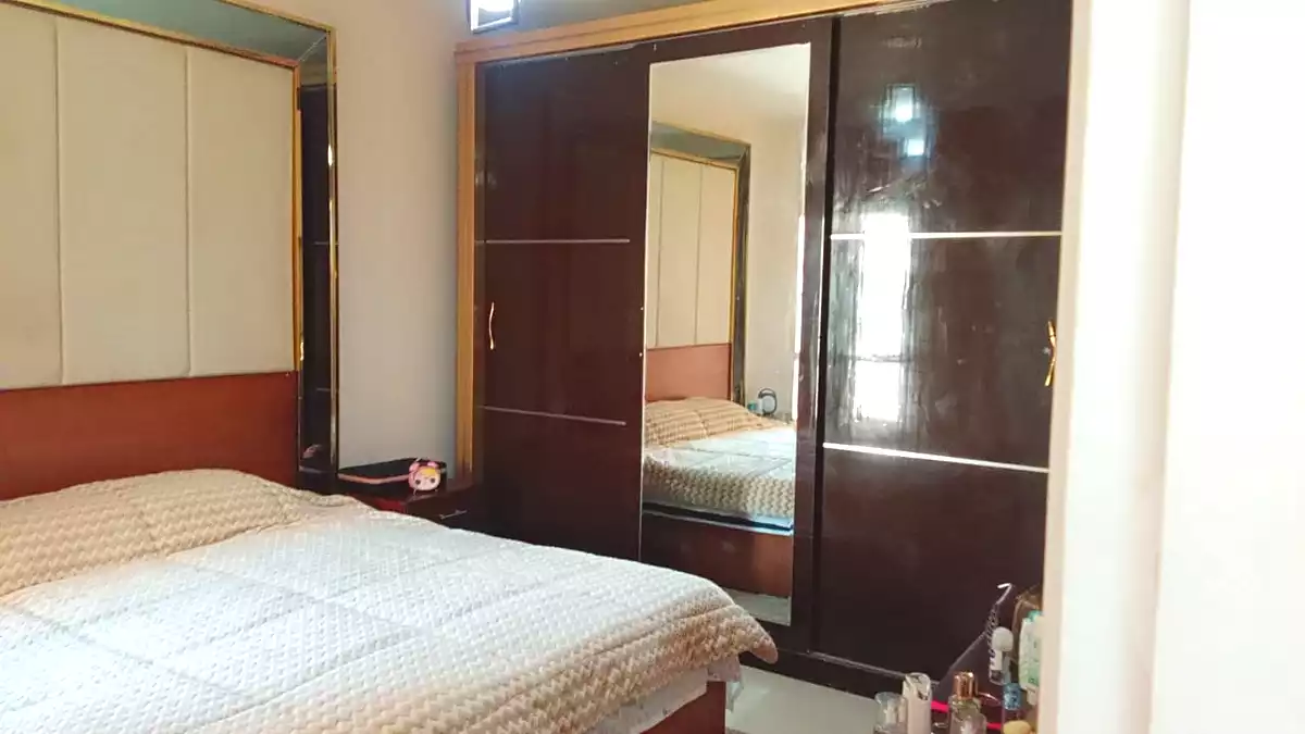 https://aqarmap.com.eg/ar/listing/6901341-for-rent-cairo-el-sheikh-zayed-city-el-hay-el-thany-ashaer