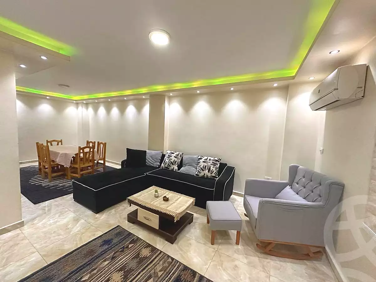 https://aqarmap.com.eg/ar/listing/6901649-for-rent-cairo-6th-of-october-el-ahyaa-neighborhood-4th-neighbourhood-1