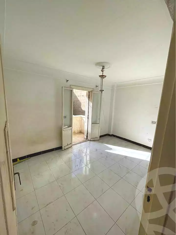 https://aqarmap.com.eg/en/listing/6902050-for-sale-alexandria-ganaklis