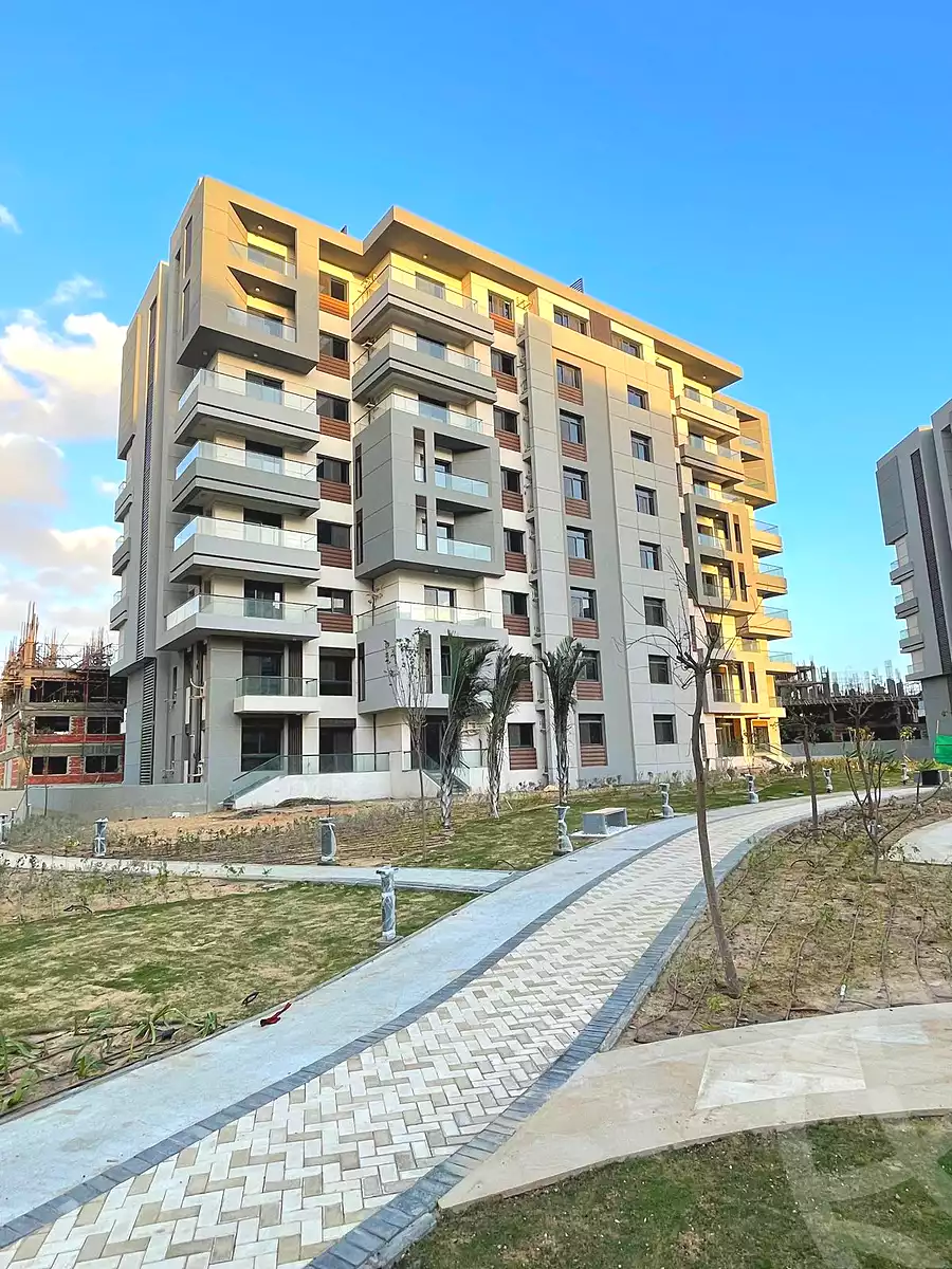 https://aqarmap.com.eg/ar/listing/6902229-for-sale-cairo-new-administrative-capital-mntq-lmstthmryn-blw-fyrt
