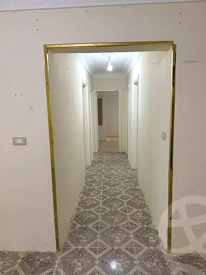 https://aqarmap.com.eg/ar/listing/6902472-for-sale-alexandria-al-agamy-el-hanouvel-radwan-st