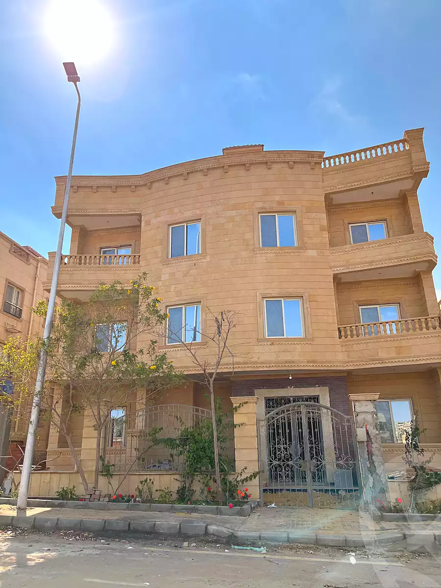 https://aqarmap.com.eg/ar/listing/6903273-for-sale-cairo-new-cairo-el-yassamin-el-yasmeen-2-jafar-ibn-abi-talib-st