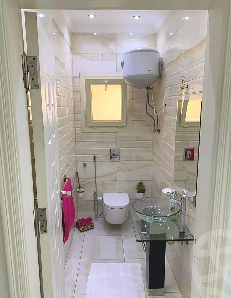 https://aqarmap.com.eg/ar/listing/6903351-for-sale-cairo-el-sheikh-zayed-city-alex-cairo-desert-road-mdyn-sfnks-ljdyd-cascada