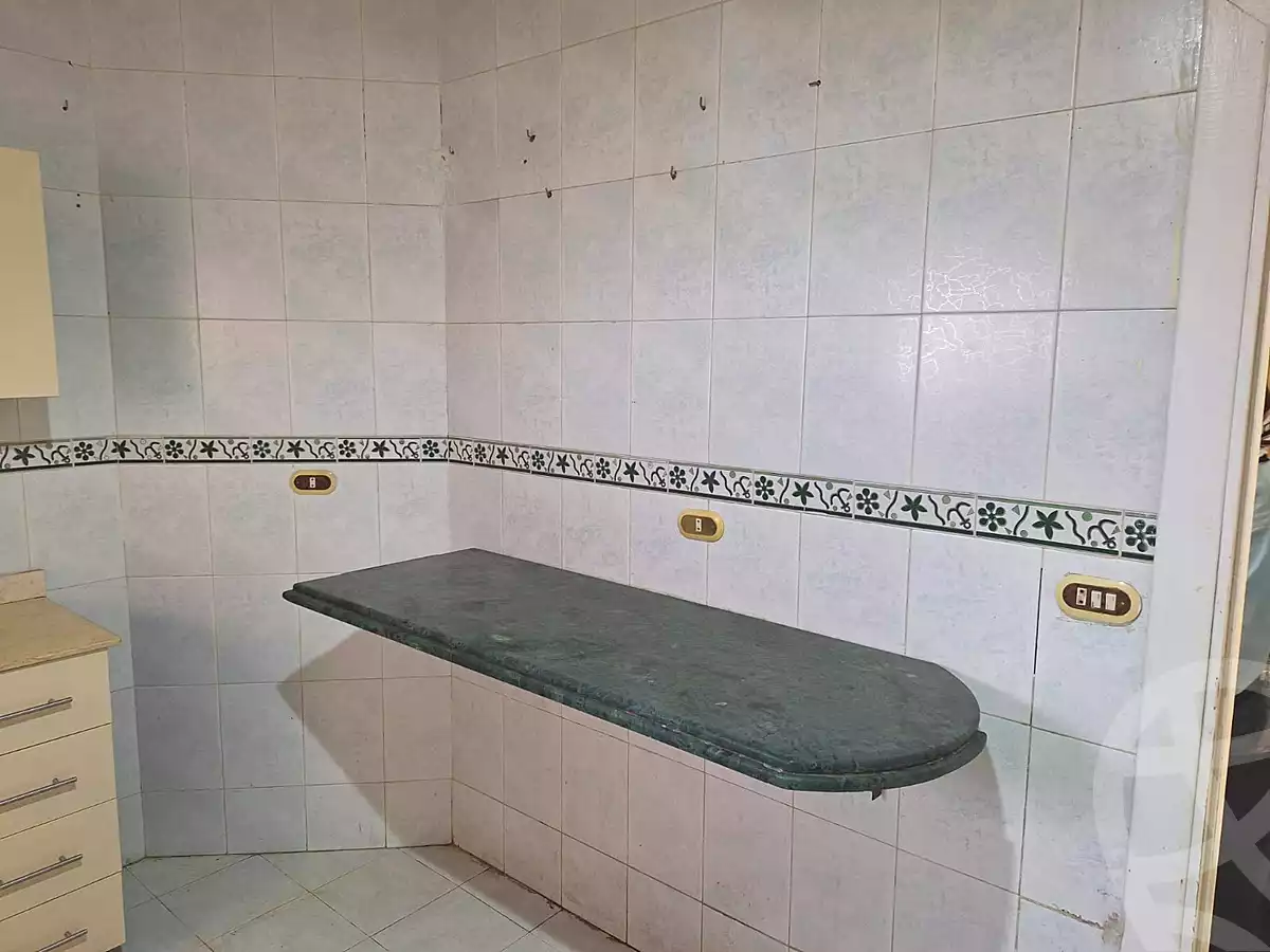 https://aqarmap.com.eg/ar/listing/6903479-for-rent-cairo-6th-of-october-el-ahyaa-neighborhood-4th-neighbourhood-1
