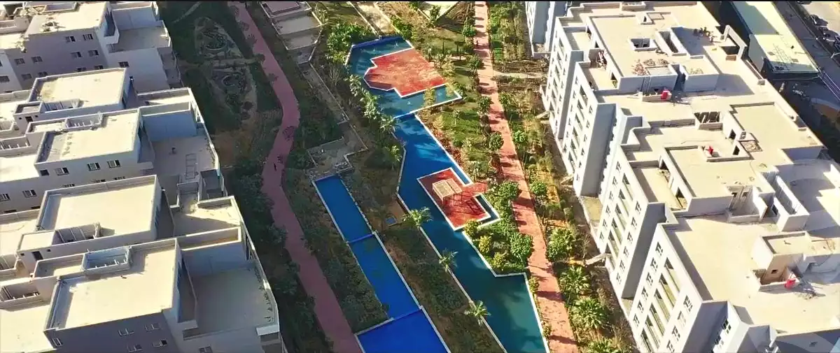 https://aqarmap.com.eg/ar/listing/6903535-for-sale-cairo-new-cairo-lmstqbl-syty-compounds-zyzyny-lmstqbl-rdk-llttwyr