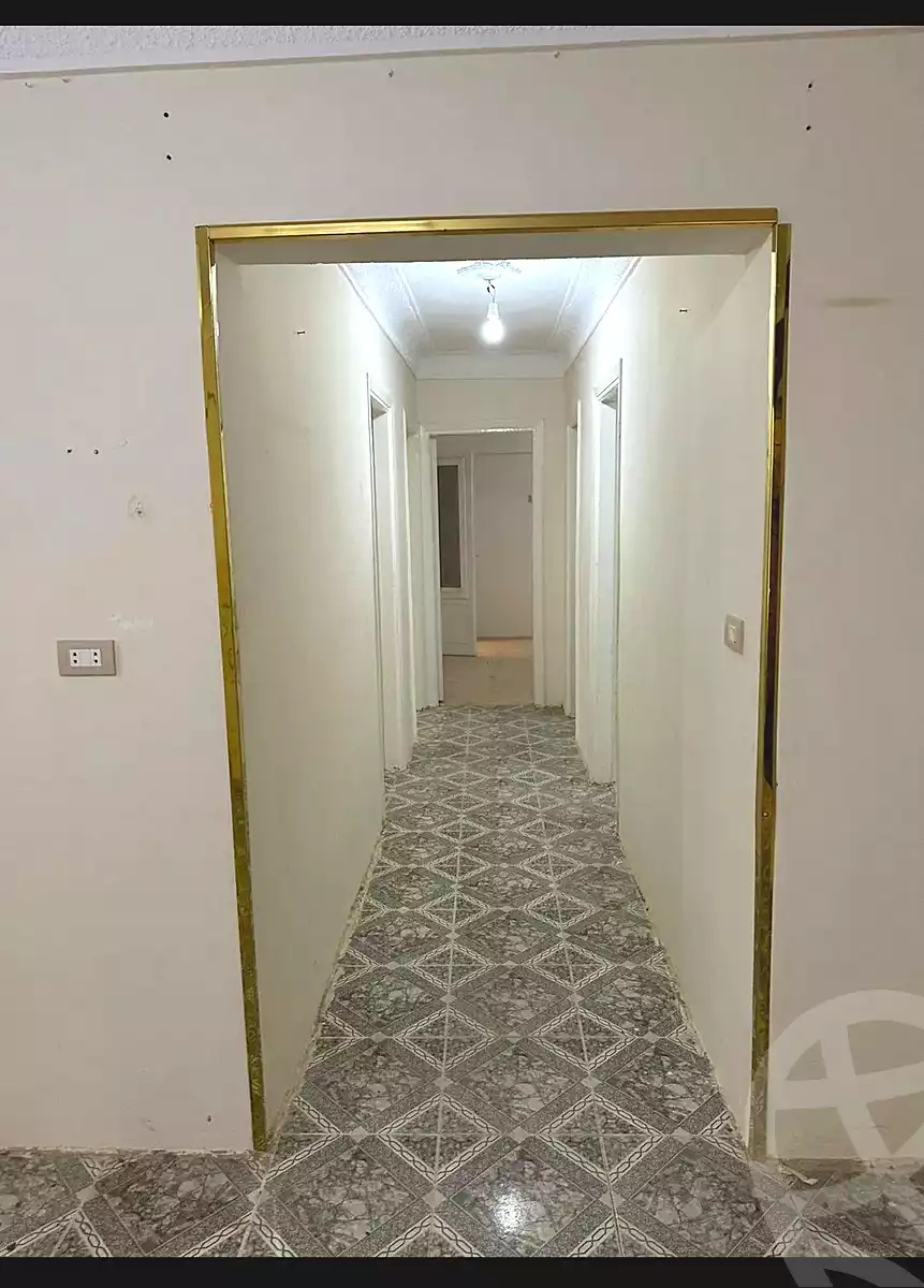 https://aqarmap.com.eg/ar/listing/6903664-for-sale-alexandria-al-agamy-el-hanouvel-radwan-st