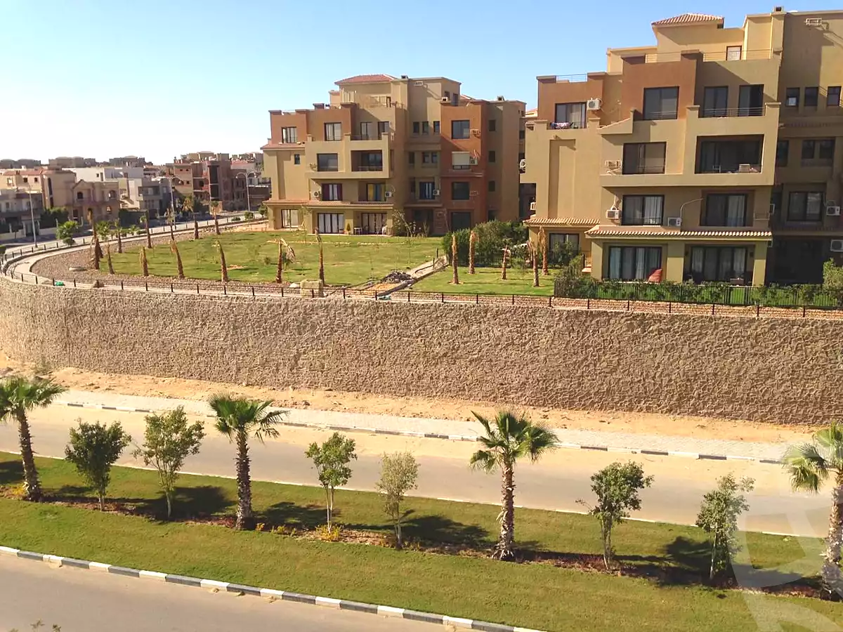 https://aqarmap.com.eg/en/listing/6903940-for-rent-cairo-el-sheikh-zayed-city-compounds-beverly-hills