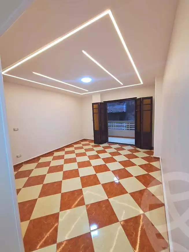 https://aqarmap.com.eg/ar/listing/6905118-for-sale-alexandria-sydy-bshr-sydy-bshr-bhry-street-16