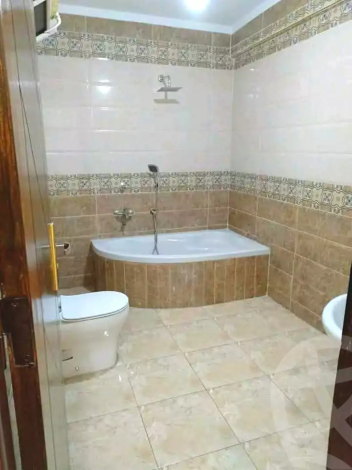 https://aqarmap.com.eg/ar/listing/6905286-for-rent-cairo-helwan-mostafa-fahmy-st