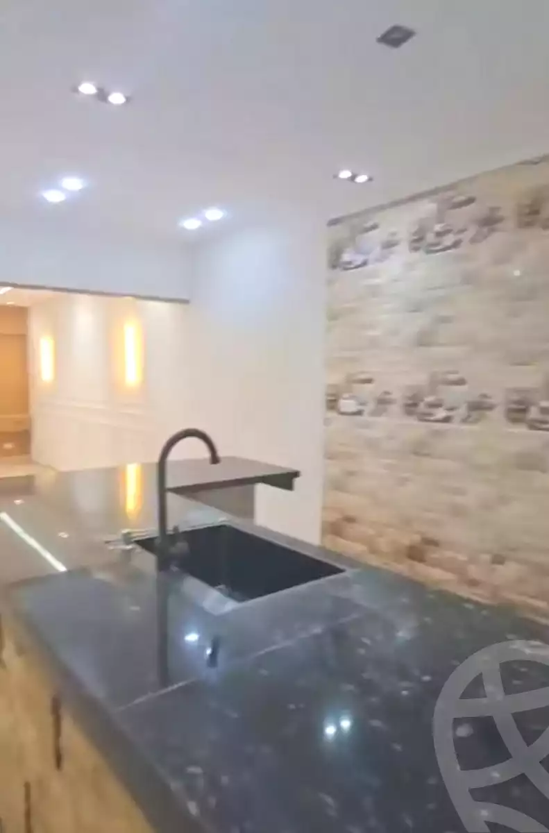 https://aqarmap.com.eg/en/listing/6905927-for-sale-alexandria-el-asafra-l-sfr-bhry