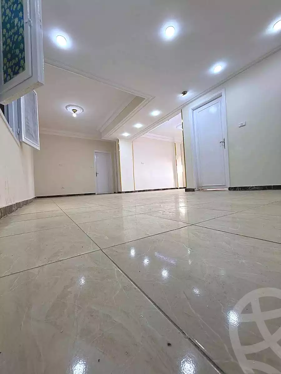 https://aqarmap.com.eg/ar/listing/6906299-for-sale-cairo-helwan-mnshy-yn-hlwn-mansour-st