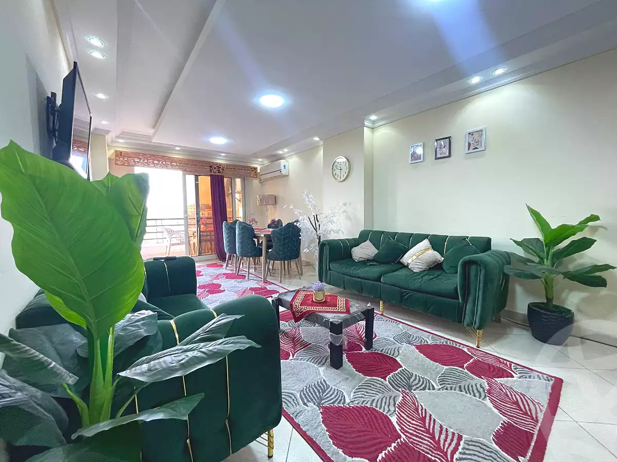 https://aqarmap.com.eg/ar/listing/6906417-for-rent-cairo-manial-kwrnysh-lmnyl