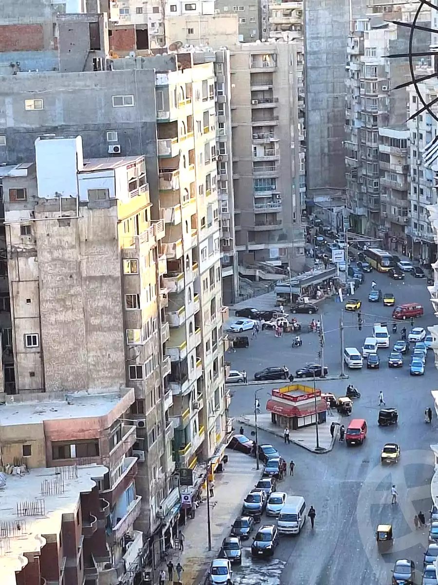 https://aqarmap.com.eg/ar/listing/6907491-for-sale-alexandria-sydy-bshr-sydy-bshr-bhry-shr-mhmwd-l-yswy