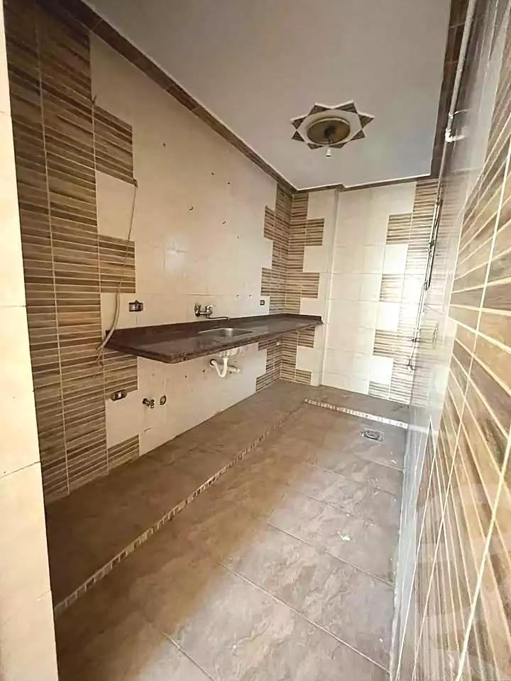 https://aqarmap.com.eg/en/listing/6907757-for-sale-alexandria-lsywf-el-falki