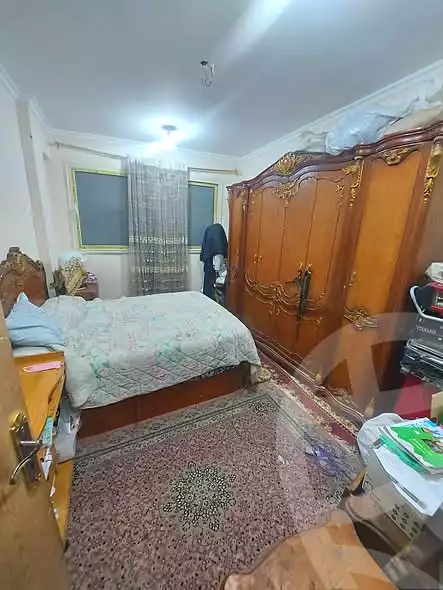 https://aqarmap.com.eg/en/listing/6908323-for-sale-cairo-helwan-el-shareaa-el-sharby-st