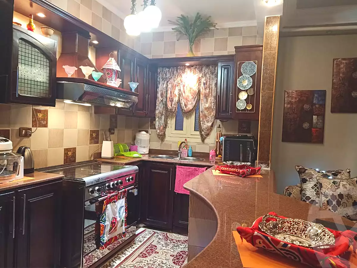 https://aqarmap.com.eg/ar/listing/6908368-for-sale-cairo-el-sheikh-zayed-city-el-hay-elsabeaa-lbstn
