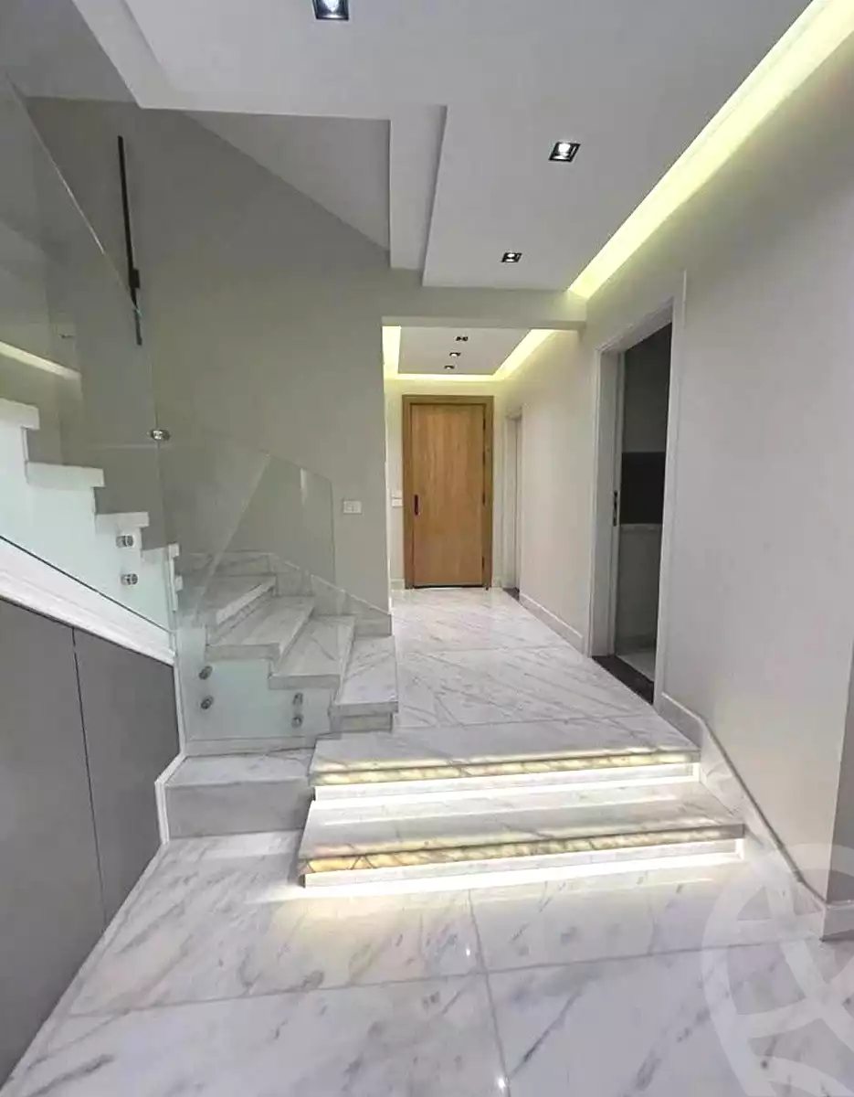 https://aqarmap.com.eg/ar/listing/6909006-for-sale-cairo-new-cairo-compounds-sarai-club-views-sarai-compound
