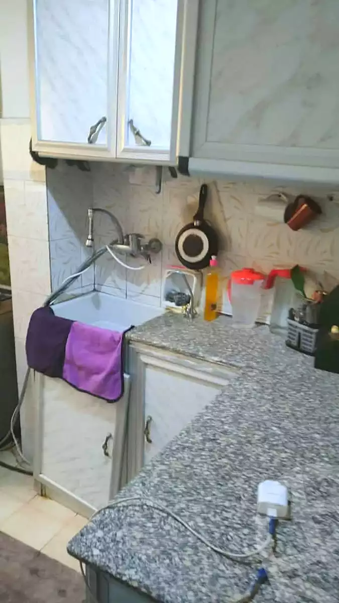 https://aqarmap.com.eg/ar/listing/6909960-for-sale-alexandria-al-agamy-lbytsh-el-hanafeya-st