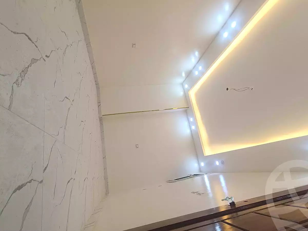 https://aqarmap.com.eg/ar/listing/6910132-for-sale-cairo-elnozha-Streettt-27