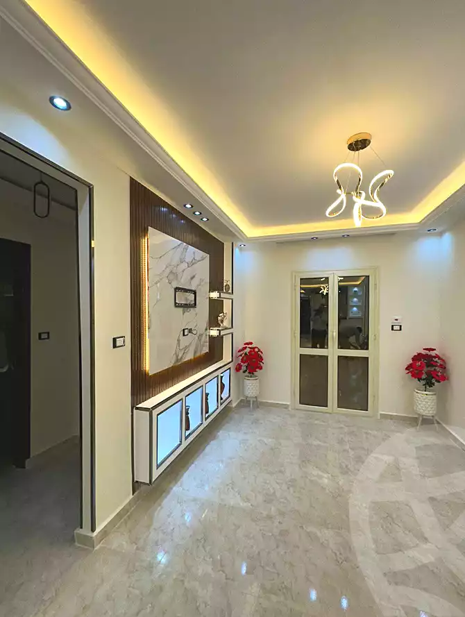 https://aqarmap.com.eg/ar/listing/6910329-for-sale-cairo-ain-shams-ahmed-esmat-st
