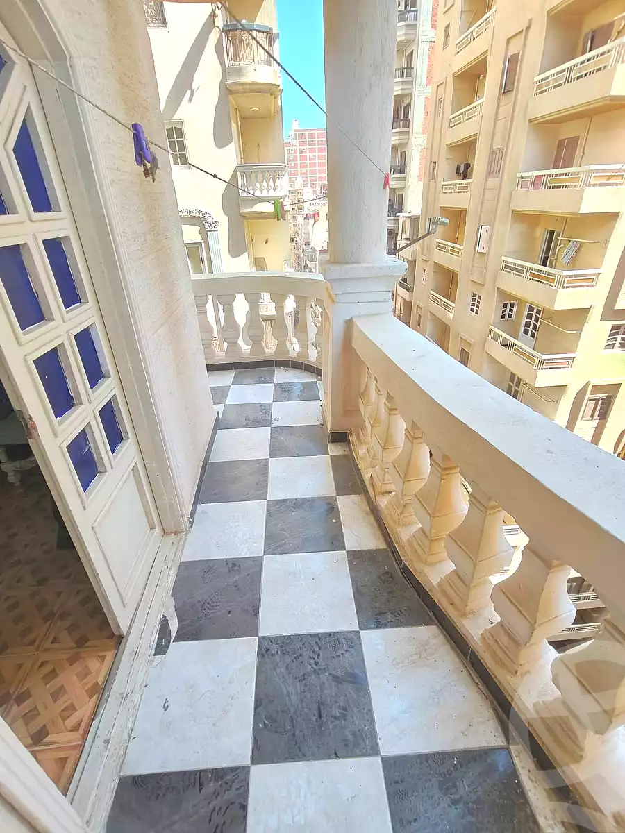 https://aqarmap.com.eg/ar/listing/6910840-for-sale-alexandria-miami-kaad-assrab-al-bhar-st