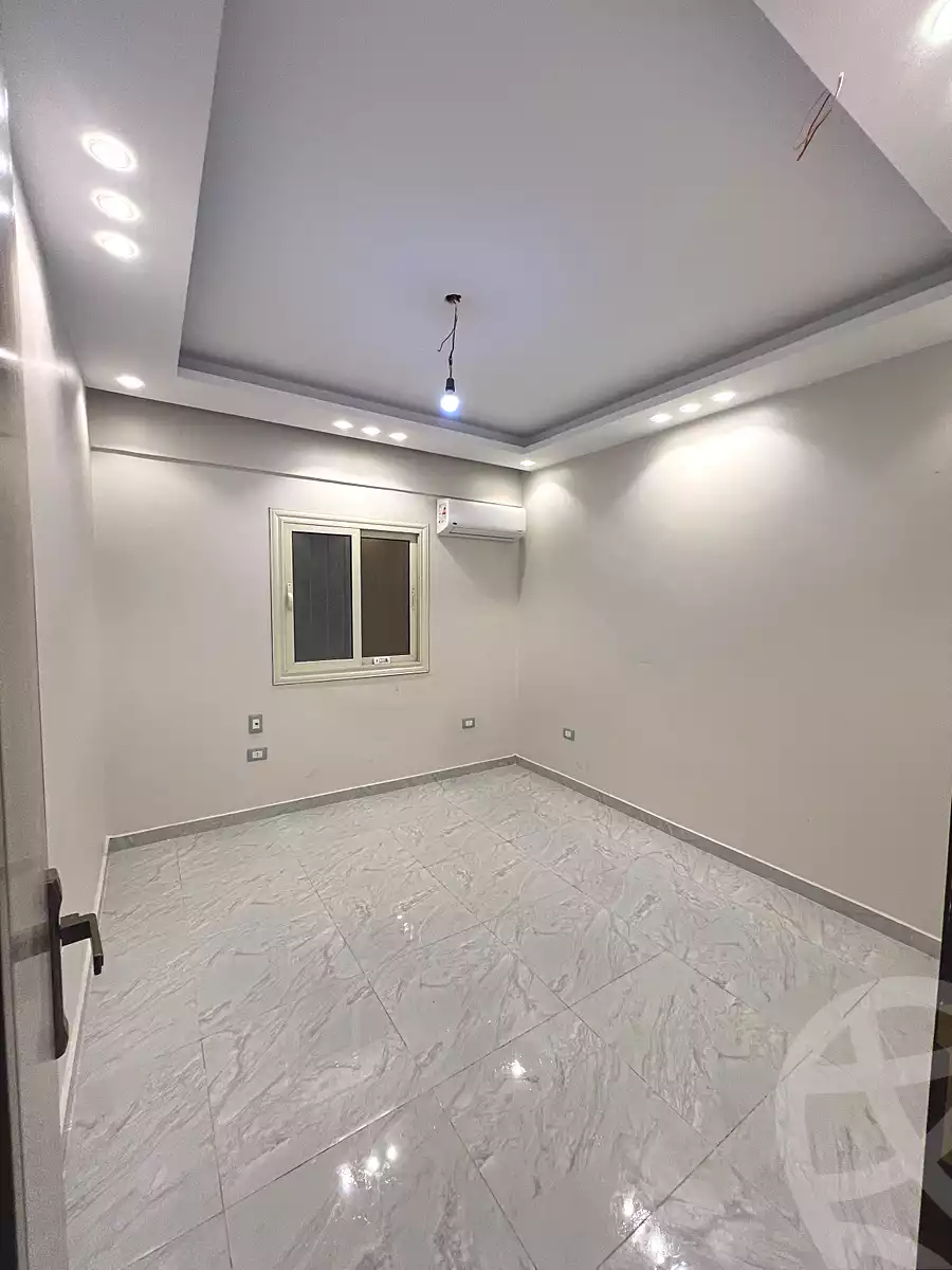 https://aqarmap.com.eg/en/listing/6910867-for-rent-cairo-el-sheikh-zayed-city-shr-lbstn