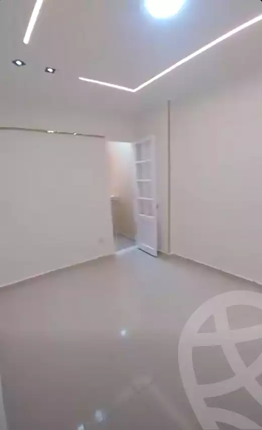 https://aqarmap.com.eg/ar/listing/6910910-for-sale-alexandria-sydy-bshr-sydy-bshr-bhry-shr-khld-bn-lwlyd