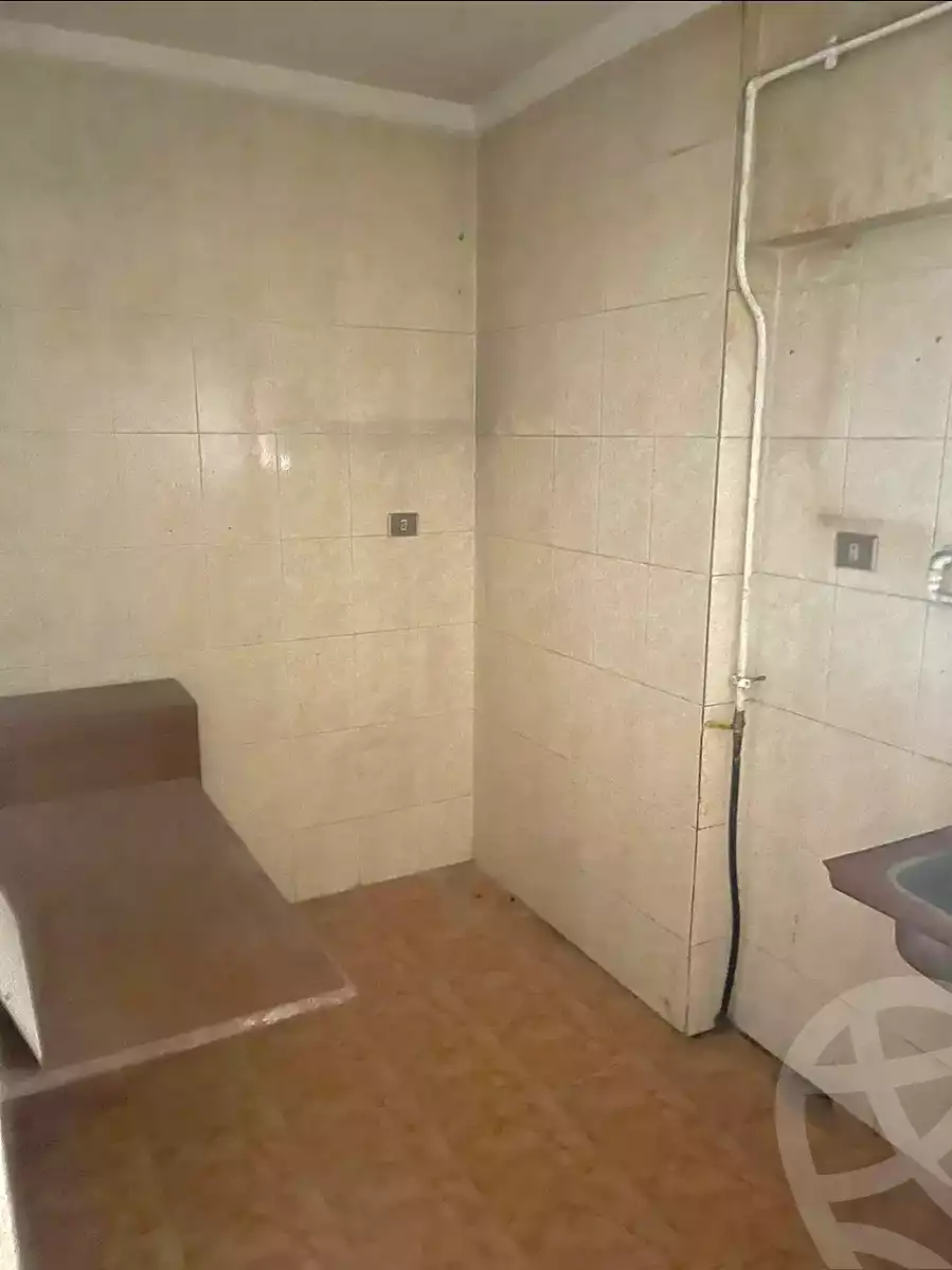 https://aqarmap.com.eg/en/listing/6911301-for-sale-alexandria-sydy-bshr
