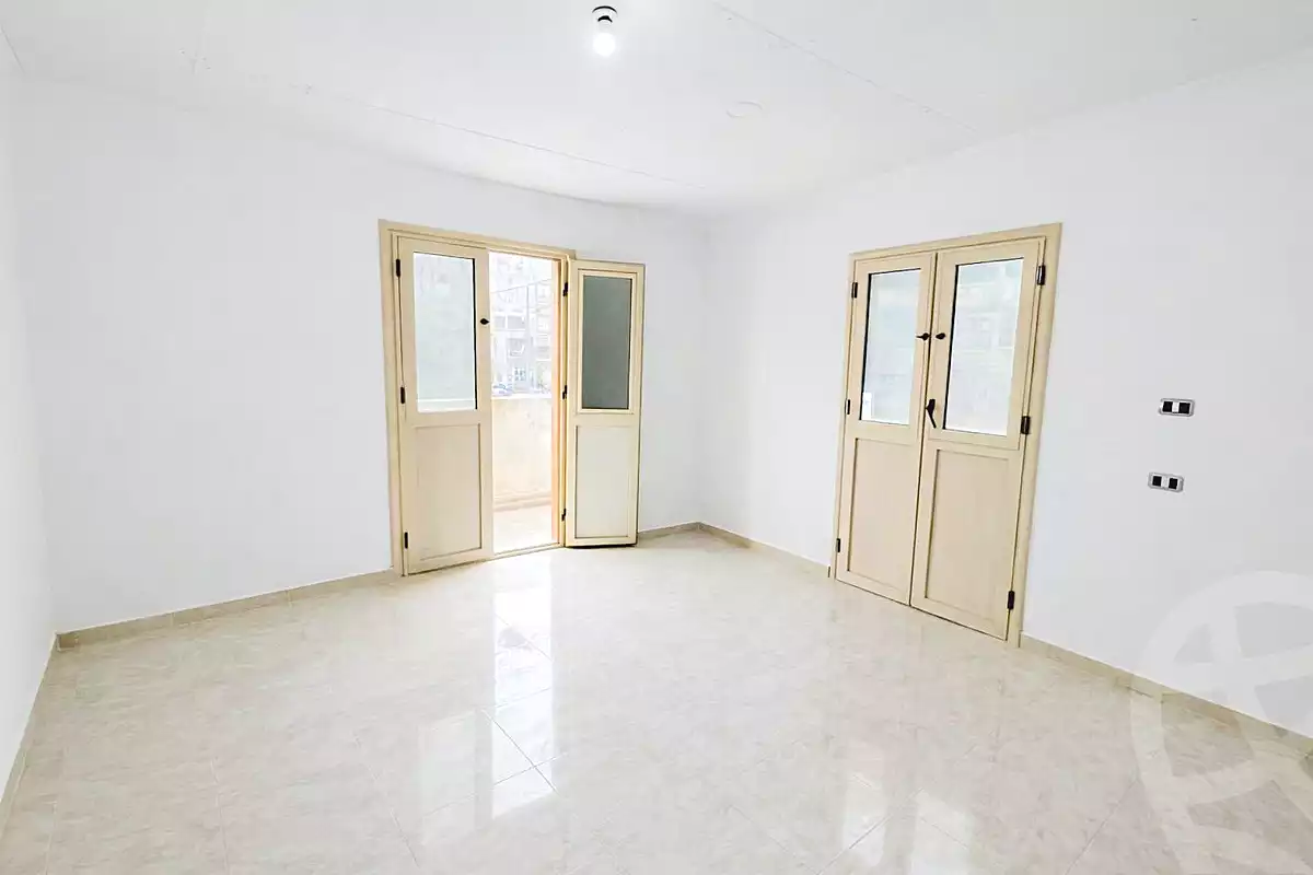 https://aqarmap.com.eg/en/listing/6911308-for-sale-alexandria-sydy-bshr-sydy-bshr-bhry-shr-mhmwd-l-yswy