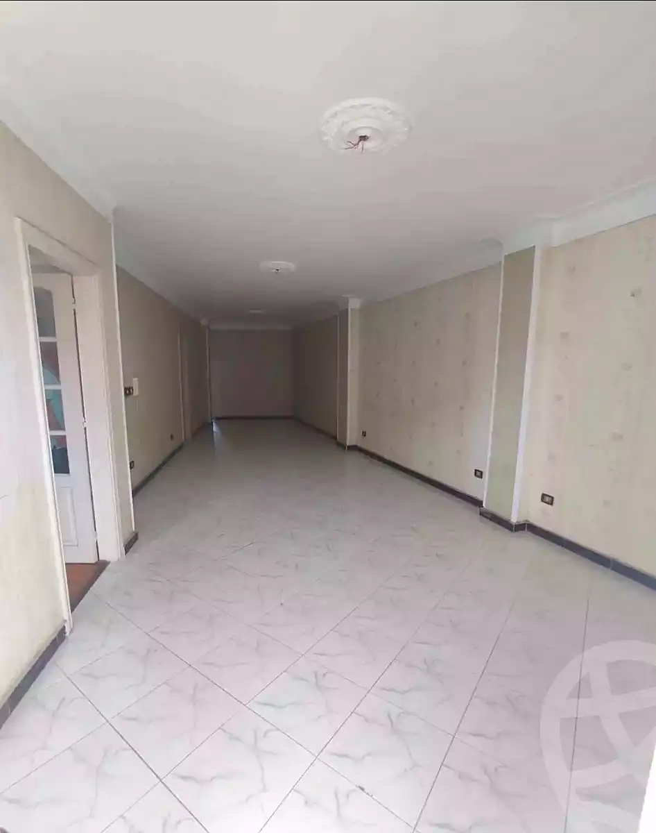 https://aqarmap.com.eg/ar/listing/6911464-for-sale-alexandria-fyktwry-shr-mlk-hfny