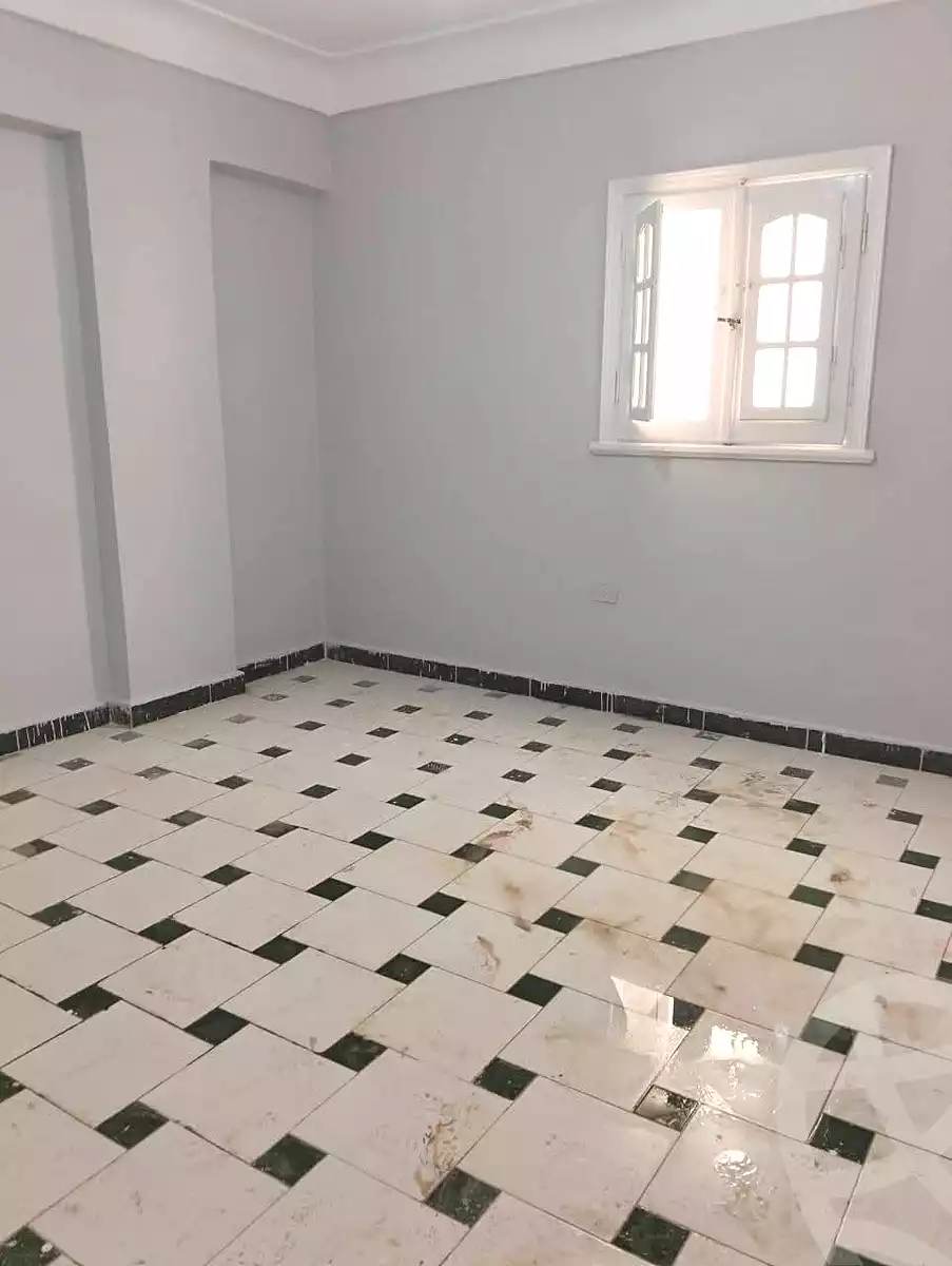 https://aqarmap.com.eg/ar/listing/6911652-for-sale-alexandria-al-agamy-el-hanouvel-el-kholafaa-el-rashdeen-st