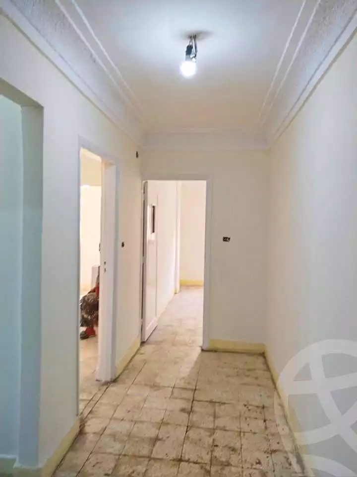 https://aqarmap.com.eg/ar/listing/6911949-for-sale-alexandria-al-agamy-el-hanouvel