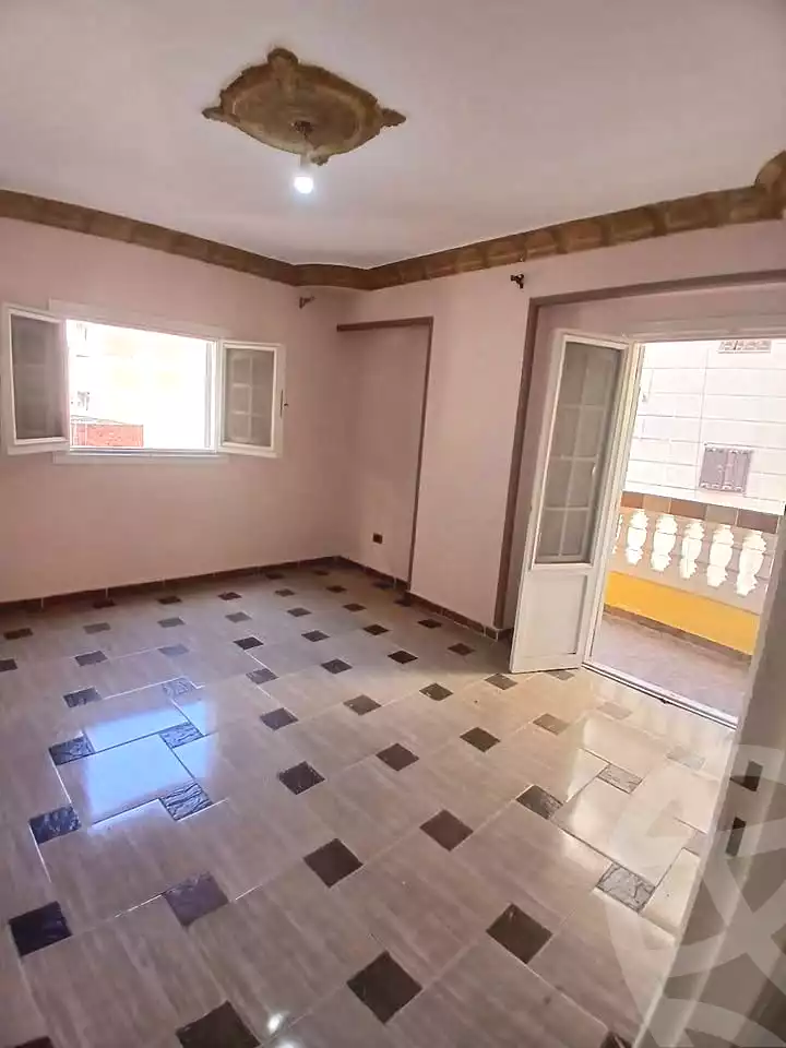 https://aqarmap.com.eg/en/listing/6912442-for-sale-alexandria-el-mandara-alex-el-mandara-bahri-sidi-kamal-st