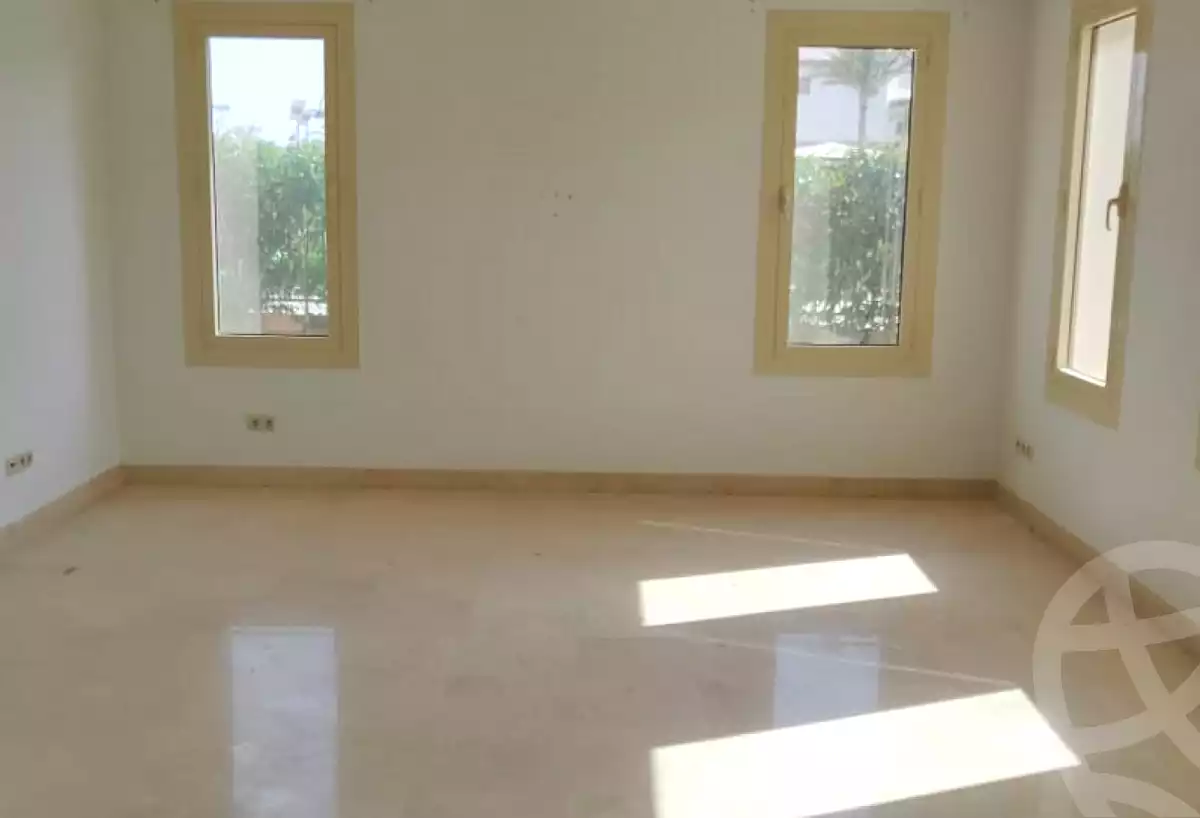 فيلا بـ٤ غرف نوم في ميفيدا، صورة ٥ من ١١