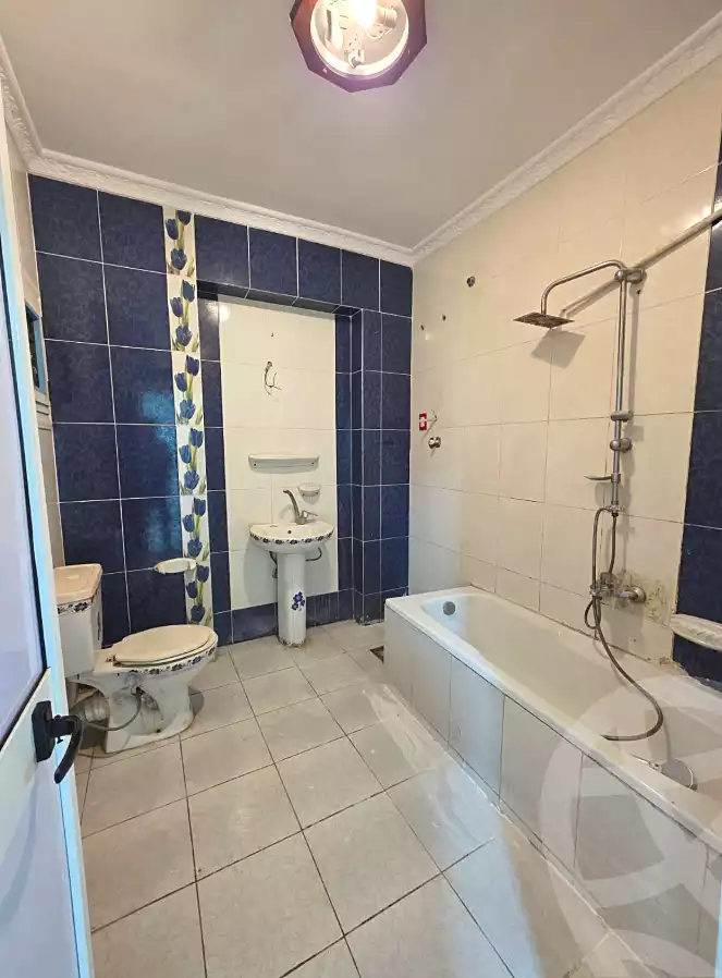 https://aqarmap.com.eg/en/listing/6912942-for-sale-alexandria-fyktwry-shr-jml-bd-lnsr