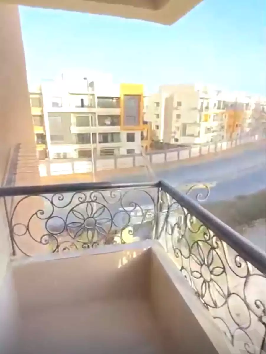 شقة بـ٣ غرف نوم في Tala، صورة ٥ من ١١