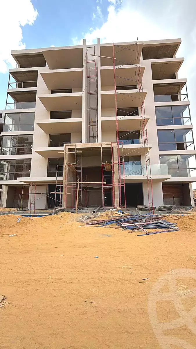 https://aqarmap.com.eg/en/listing/6913379-for-sale-cairo-new-cairo-compounds-lakeview-residence