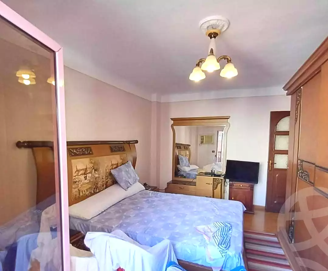 https://aqarmap.com.eg/ar/listing/6913761-for-sale-alexandria-camp-cesar-abou-quer-st