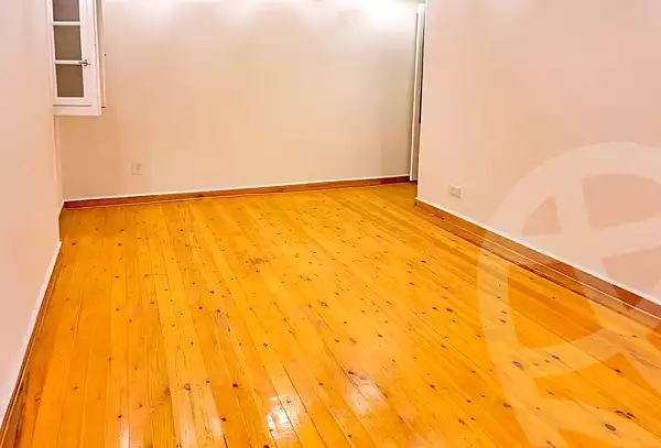 https://aqarmap.com.eg/ar/listing/6913872-for-sale-alexandria-camp-cesar-port-said-street